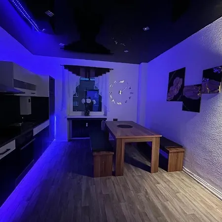 Wellness Suite Mit Whirlpool Und Sauna Gelsenkirchen Exterior foto