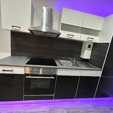 Wellness Suite Mit Whirlpool Und Sauna Gelsenkirchen Exterior foto