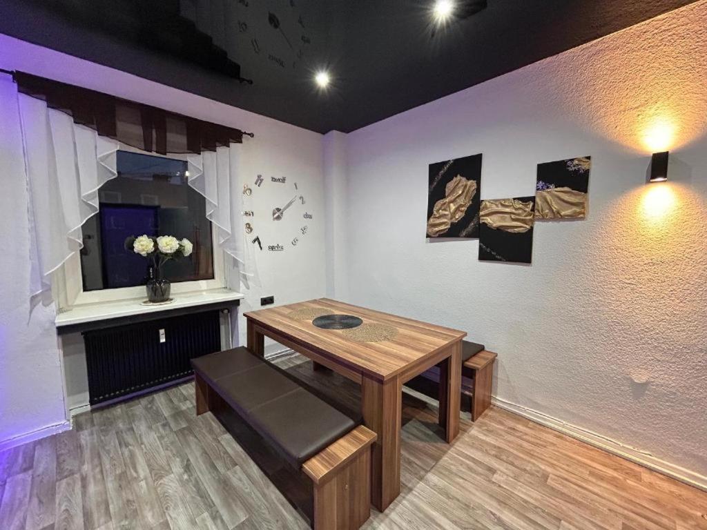 Wellness Mit Whirlpool Und Sauna *